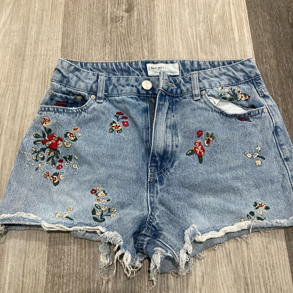 Blue Spice Women's Floral Embroidered Jean Shorts